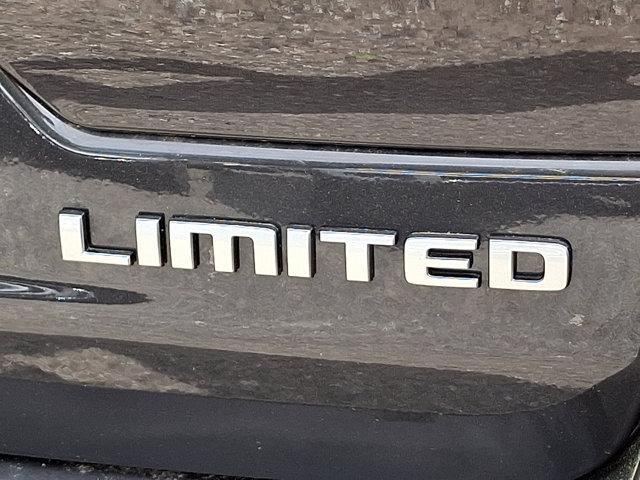 new 2025 Jeep Grand Cherokee car, priced at $50,010