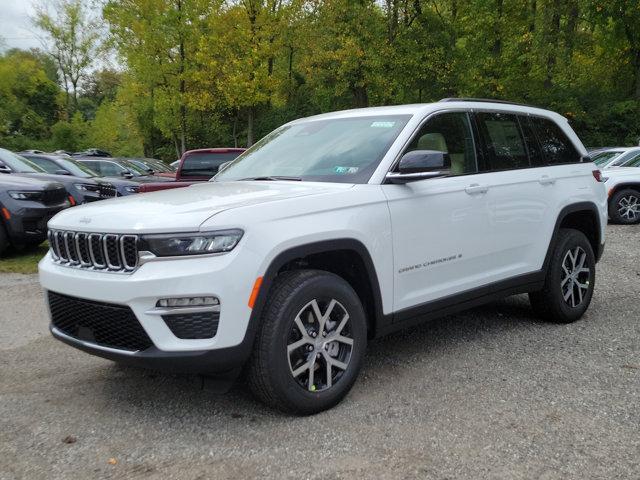 new 2025 Jeep Grand Cherokee car, priced at $46,700