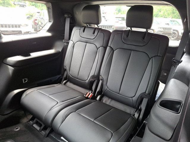 new 2025 Jeep Grand Cherokee L car, priced at $52,110