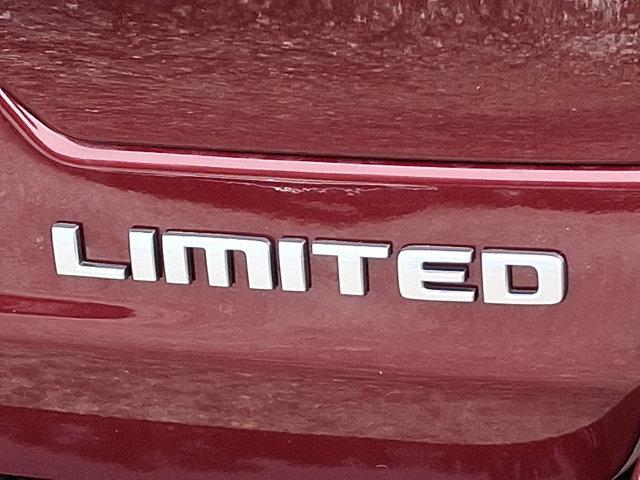 new 2025 Jeep Grand Cherokee car, priced at $52,935