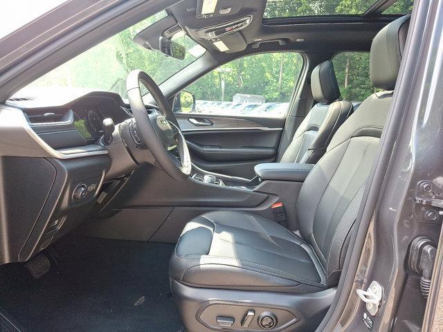 new 2025 Jeep Grand Cherokee L car, priced at $54,835