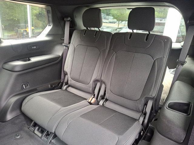 new 2025 Jeep Grand Cherokee L car, priced at $45,920