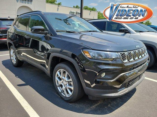 new 2024 Jeep Compass car, priced at $37,360