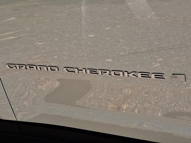 new 2025 Jeep Grand Cherokee car, priced at $49,415