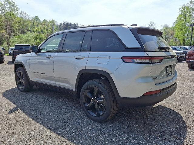 new 2025 Jeep Grand Cherokee car, priced at $48,375
