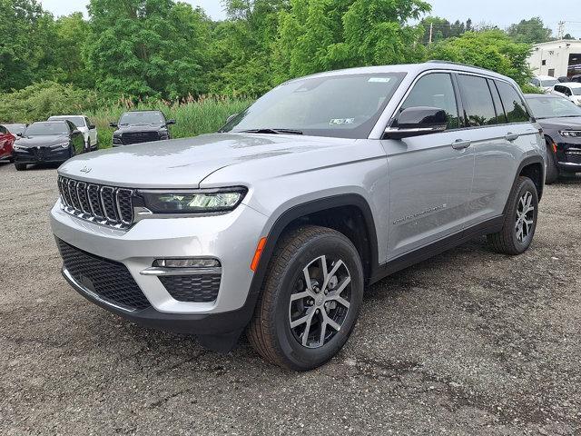 new 2025 Jeep Grand Cherokee car, priced at $50,010
