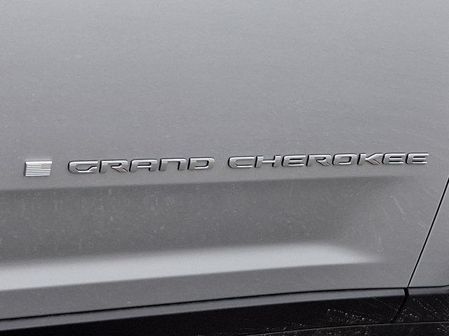 new 2025 Jeep Grand Cherokee car, priced at $50,010