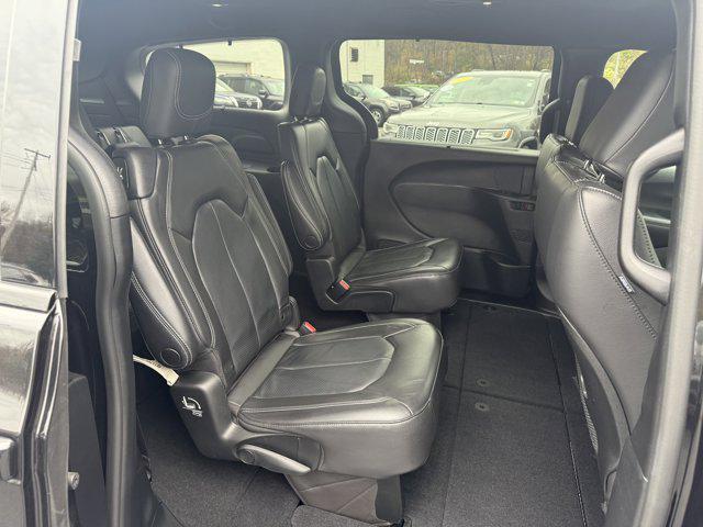 used 2021 Chrysler Pacifica car, priced at $36,547