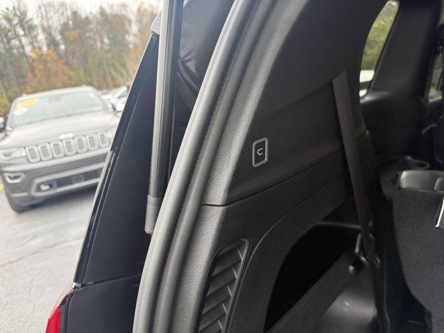 used 2021 Chrysler Pacifica car, priced at $36,547