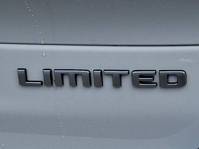 new 2025 Jeep Grand Cherokee L car, priced at $54,440
