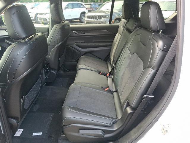 new 2025 Jeep Grand Cherokee L car, priced at $50,530