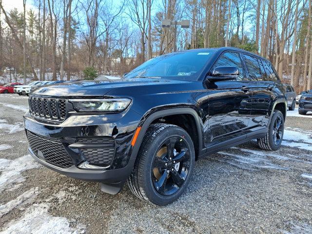 new 2025 Jeep Grand Cherokee car, priced at $48,175