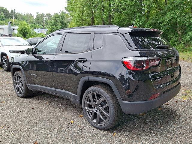 new 2025 Jeep Compass car, priced at $40,105