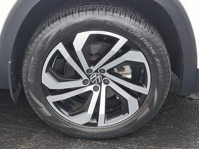 used 2023 Volkswagen Atlas car, priced at $33,887