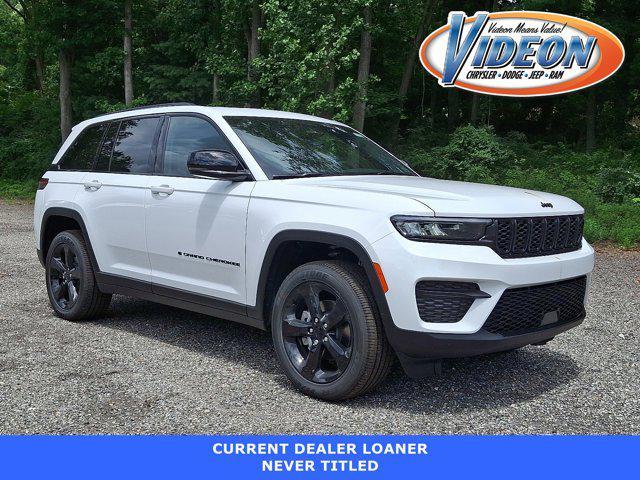new 2025 Jeep Grand Cherokee car, priced at $47,780