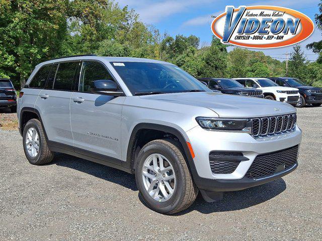 new 2025 Jeep Grand Cherokee car, priced at $44,170