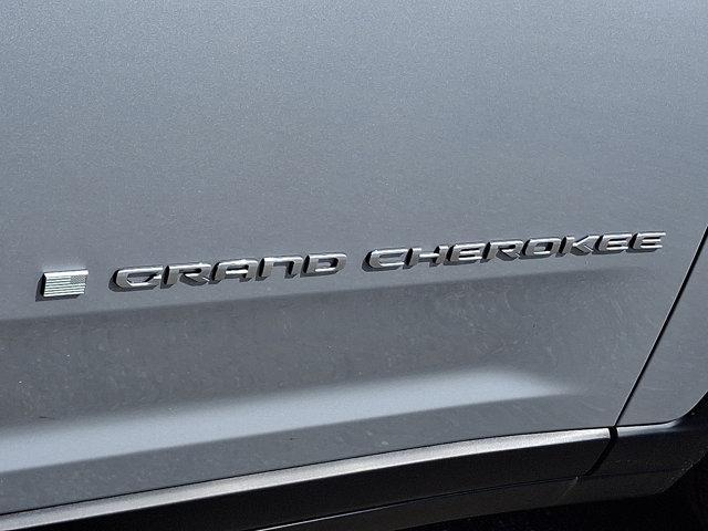 new 2025 Jeep Grand Cherokee car, priced at $44,170