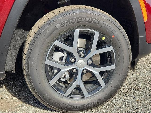 new 2025 Jeep Grand Cherokee car, priced at $47,495