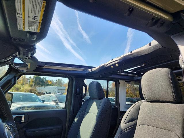 new 2026 Jeep Wrangler car, priced at $58,285