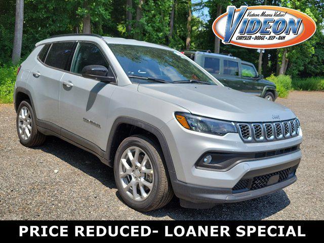 new 2024 Jeep Compass car, priced at $34,085