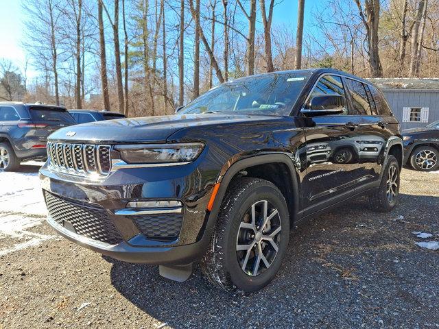 new 2025 Jeep Grand Cherokee car, priced at $49,810