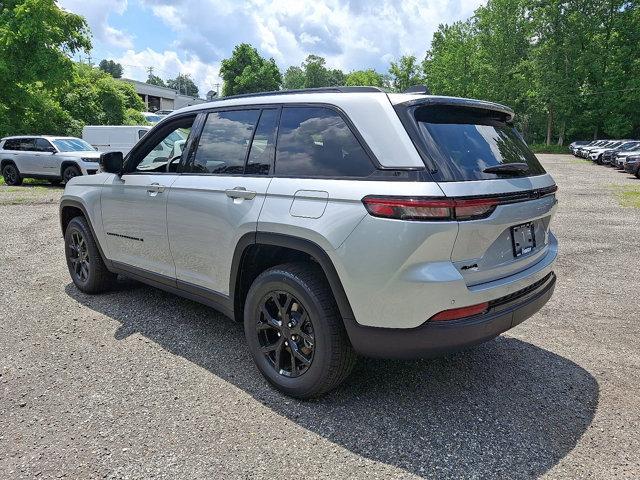 new 2025 Jeep Grand Cherokee car, priced at $46,730