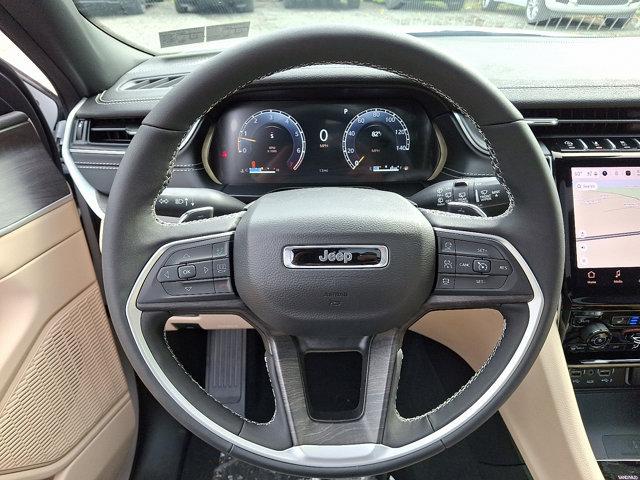new 2025 Jeep Grand Cherokee car, priced at $52,340