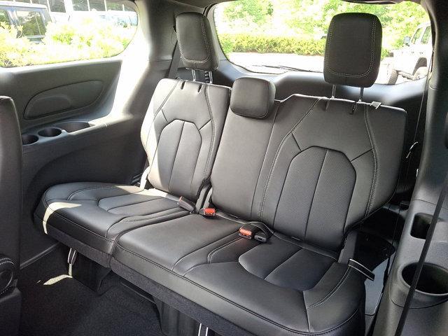 new 2025 Chrysler Pacifica car, priced at $44,940