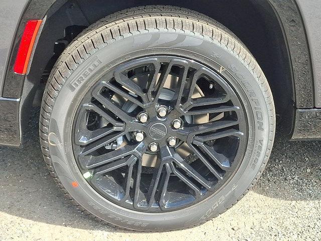 new 2025 Jeep Wagoneer car, priced at $76,425