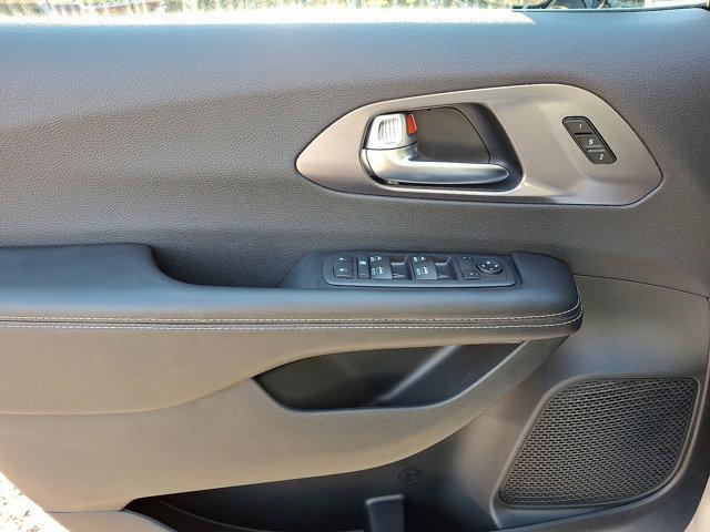 new 2026 Chrysler Pacifica car, priced at $46,360