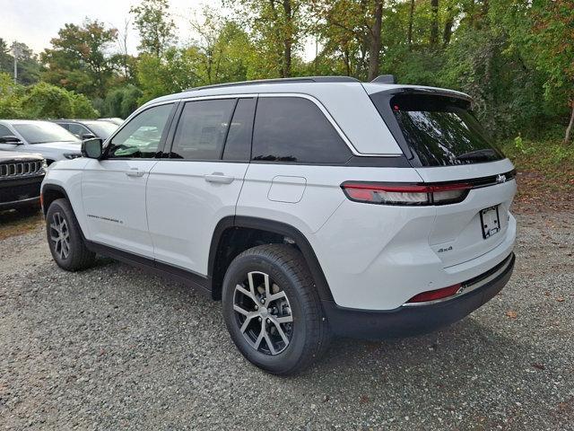 new 2025 Jeep Grand Cherokee car, priced at $52,340