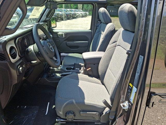 new 2025 Jeep Wrangler car, priced at $50,275