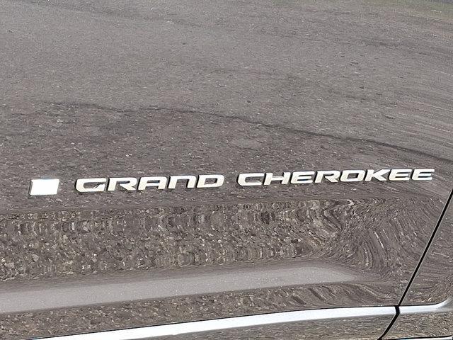 new 2025 Jeep Grand Cherokee car, priced at $60,580
