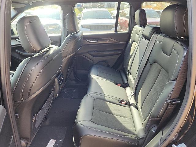 new 2025 Jeep Grand Cherokee car, priced at $46,730