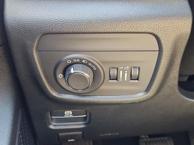 new 2025 Jeep Grand Cherokee car, priced at $46,730