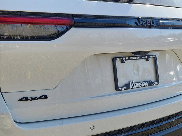 new 2025 Jeep Grand Cherokee car, priced at $53,140