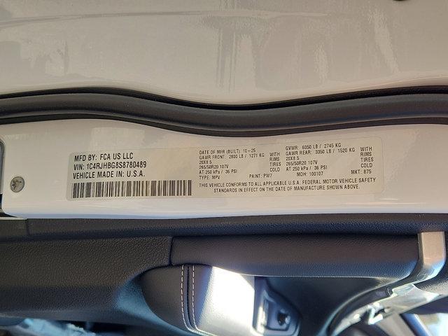 new 2025 Jeep Grand Cherokee car, priced at $53,140