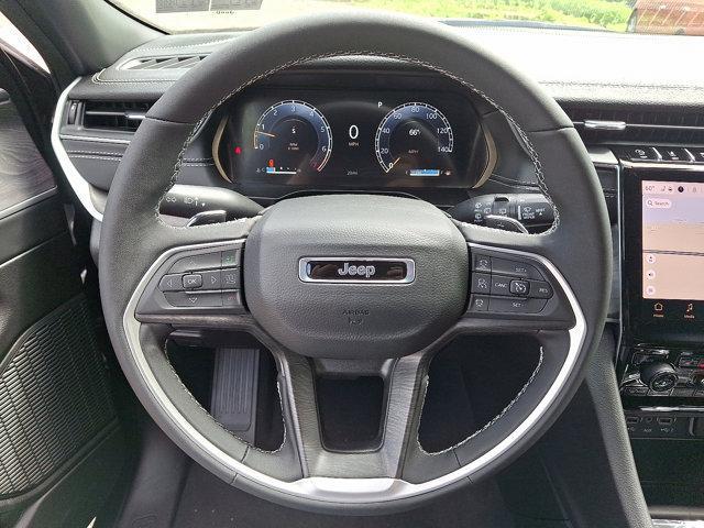 new 2025 Jeep Grand Cherokee car, priced at $47,495