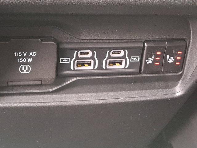 new 2025 Jeep Grand Cherokee car, priced at $47,495