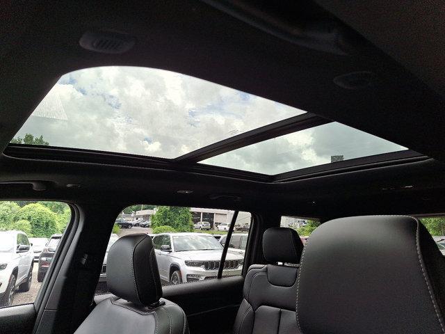 new 2025 Jeep Grand Cherokee L car, priced at $51,515