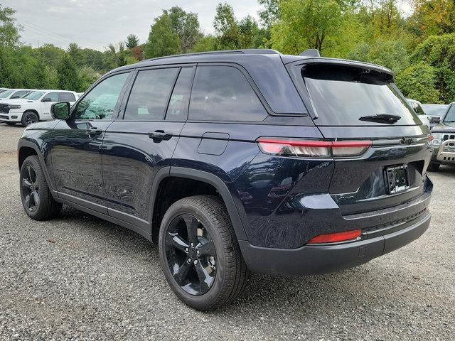 new 2025 Jeep Grand Cherokee car, priced at $55,460