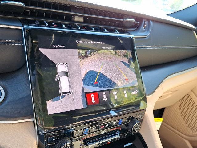 new 2025 Jeep Grand Cherokee car, priced at $54,965