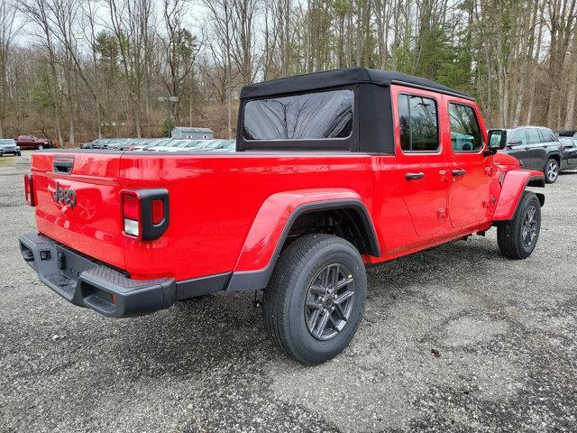 new 2024 Jeep Gladiator car, priced at $46,385