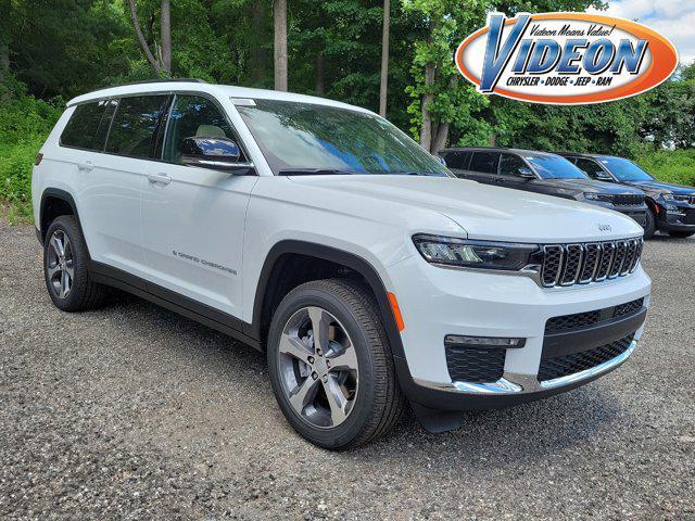 new 2024 Jeep Grand Cherokee L car, priced at $56,940