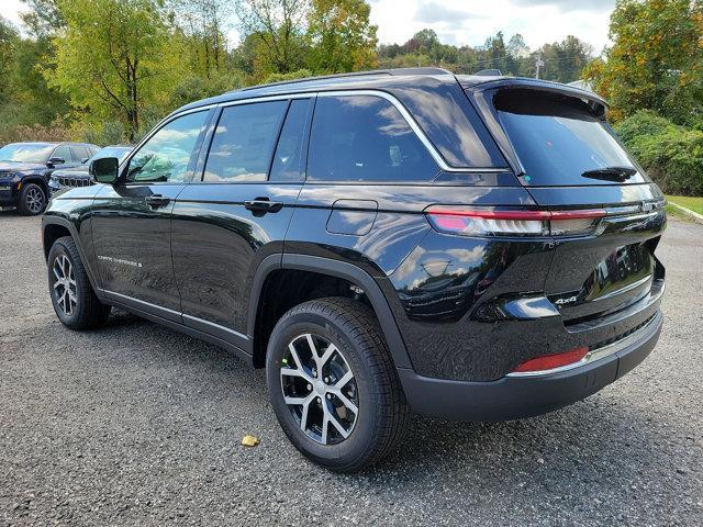 new 2025 Jeep Grand Cherokee car, priced at $49,810