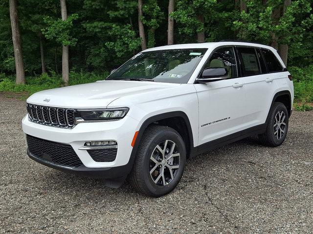 new 2025 Jeep Grand Cherokee car, priced at $49,415
