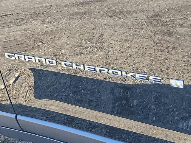 new 2024 Jeep Grand Cherokee car, priced at $53,905