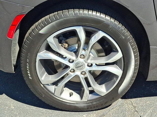 used 2022 Chrysler Pacifica car, priced at $37,977