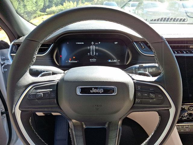 new 2025 Jeep Grand Cherokee car, priced at $50,410