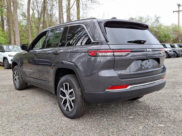 new 2025 Jeep Grand Cherokee car, priced at $49,810